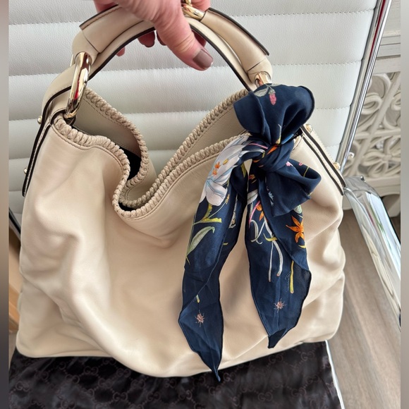 EUC Gucci Large Horsebit Hobo - Picture 11 of 12